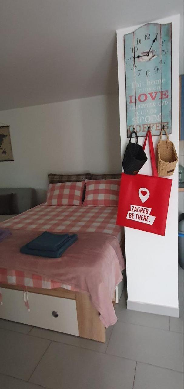 Tobislavac Zg Appartement Zagreb Buitenkant foto
